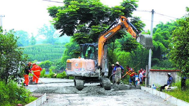 乡村道路是哪个部门修建（乡村道路是哪个部门修建施工）